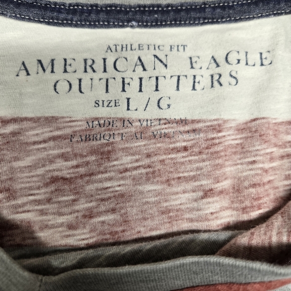 American Eagle Striped Multicolor V-Neck Men's Shirt Large - Picture 4 of 8